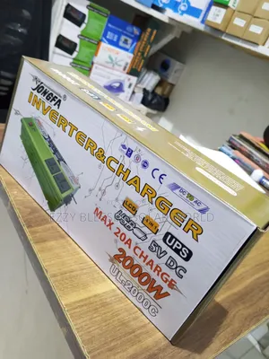 2000w Digital Inverter With Charger