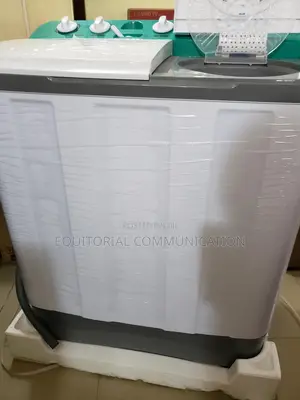 White Hisense 11kg Manual Washing Machine