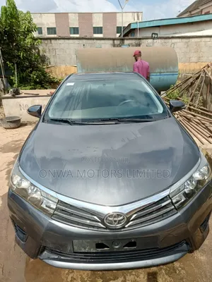 Toyota Corolla S Premium 4dr Sedan (1.8L 4cyl CVT) 2014 Gray