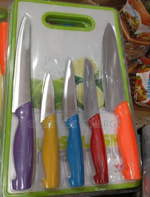 Coloured Knife Set With Chopping Board
