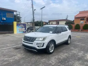 Ford Explorer Platinum 4dr 4x4 (3.5L 6cyl 6A) 2017 White