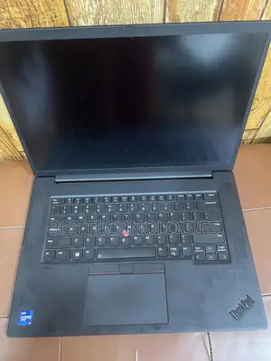 Laptop Lenovo ThinkPad P1 Gen4 32GB Intel Core I7 SSD 1T