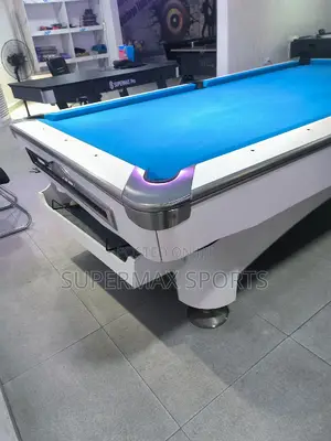 9ft Brand New British Billiard Table With Full Accessoriesp!