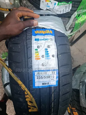 235/50r19 Winda Tyre