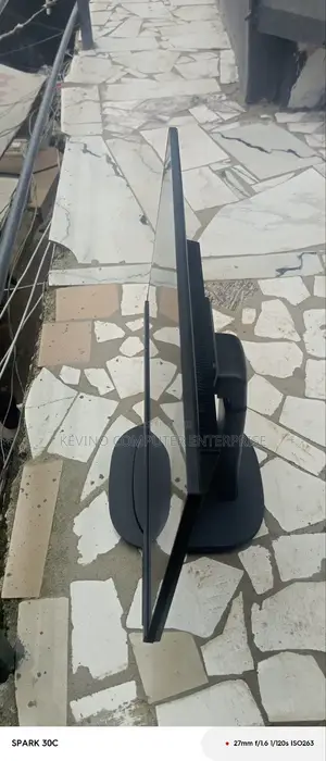 24 Inches Frameless Lenovo