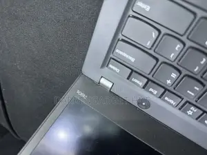 Laptop Lenovo Thinkpad T490s 16GB Intel Core I5 SSD 256GB