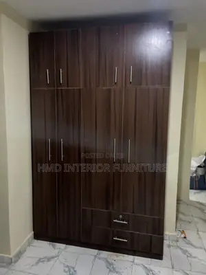 Master Wardrobe 5by8