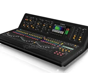 Midas M32 Live Digital 40-input Console