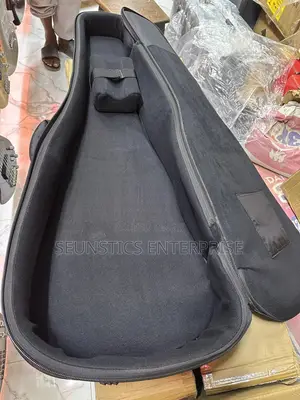 Quality Luxars Guitar Bag