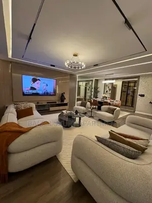 2bed Exquisitely Furnished and Cozy Apartment