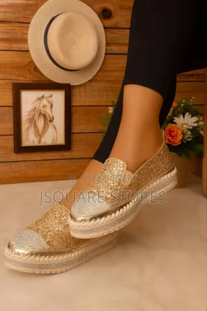 American Luxury Sneakers,Available in 4 Unique Colours, Sizes 37 - 43