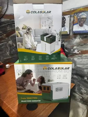 Cola 1000 Pro + and 1kwh Cola Solar Lithium Battery Solar Generator