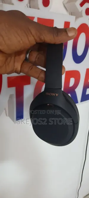 Sony Wh-1000xm4 Noise Cancelling Headphone