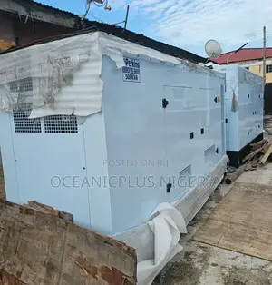 Advanced Perkins 500 Kva Soundproof Generator