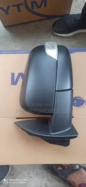 Side Mirror Ford Ranger 2015 With Pointer