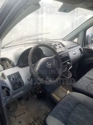 Mercedes-Benz Vito 2005 Black