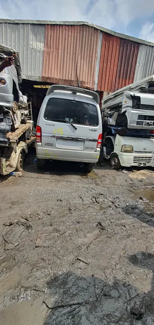 Suzuki APV Minibus 2008 White