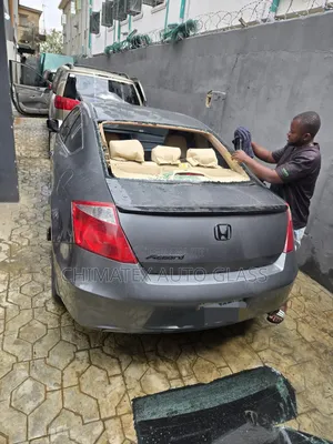 2010 Honda Accord Coupe Back Glass Available