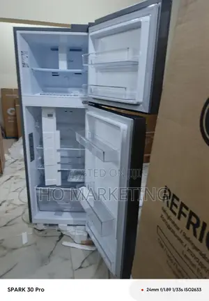 Stylish Lg 264 Liters Inverter Compressor Fridge - Double Door Design