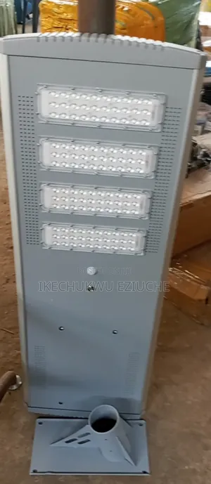 80w 4eyes Yohako Solar Street Light