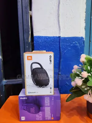 JBL Clip 5 – Loud, Durable Waterproof Portable Speaker