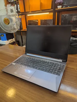 Laptop Clevo W370 16GB Intel Core I7 SSD 512GB