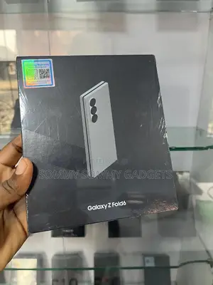 New Samsung Galaxy Fold 512 GB