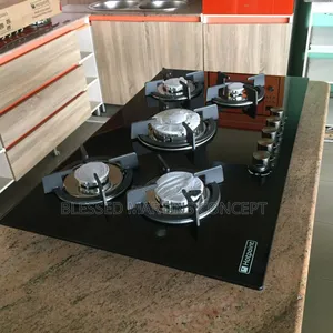 90cm 5 Burner Gas Cooker. Brand Hotpoint