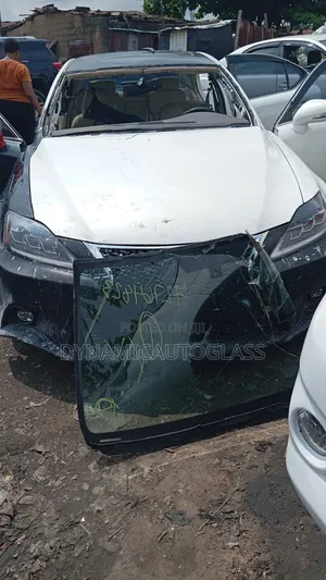 Is 250 Windscreen With Sensors