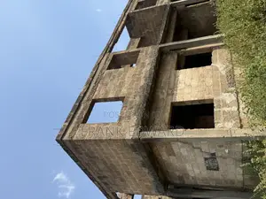 4bdrm Block of Flats in Okeanu, Ogbomosho North for sale
