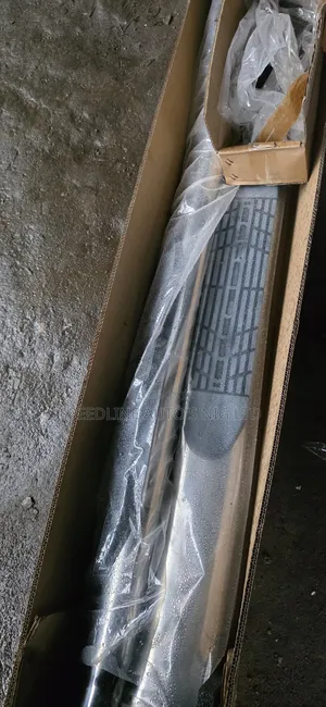 Complete Side Steps Toyota Tundra 2024/2025 Model