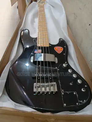 Five String Active Bass Guitar Fender Jazz