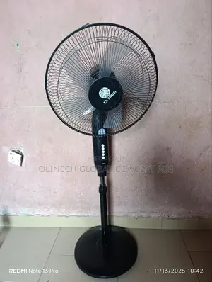 26 Inches Zl Shidai Solar Rechargeable Fan