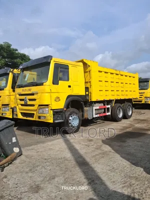 2021 Dump Truck