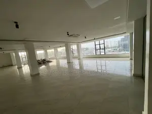 Massive Work/Business Space 490sqm