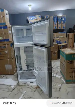 Lg 263l Frost-Free Fridge With Spill-Proof Shelves