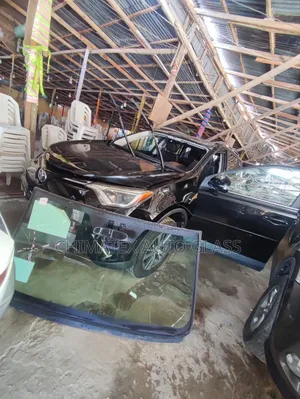 Toyota Rav4 2016 Windscreen Glass Available