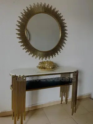 Luxurious Marble Top Mirror Console Set