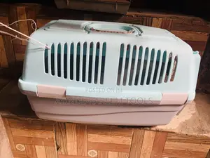 Plastic Pet Carrier Size 2”