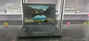 Laptop 4GB Intel Celeron HDD+SSD 128GB