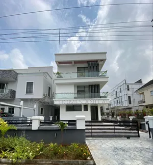 Furnished 5bdrm Duplex in Osapa london for sale