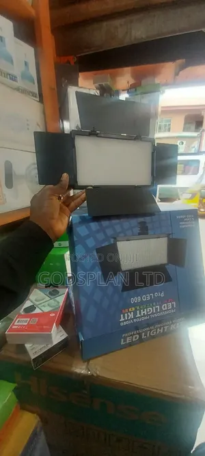 Led Light Kit Pro 600 With Stand