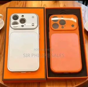 New Apple iPhone 16 Pro 256 GB Orange