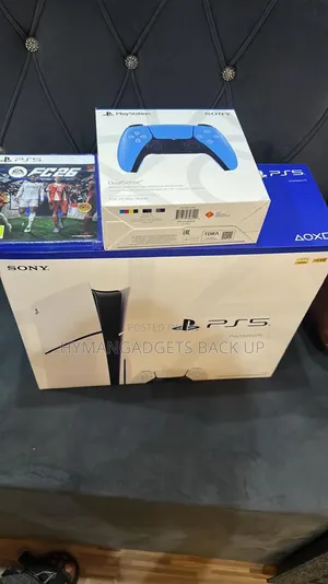 Brand New Ps 5 Slim 1tb Stand Version With Extra Pad