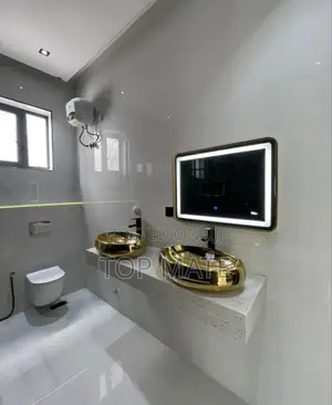 High Quality England  Wc,Water Heater, Basin ( Complete Acc)