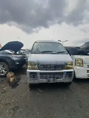Suzuki Every 2010