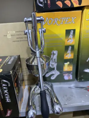 Vortex Manual Citrus Juicer