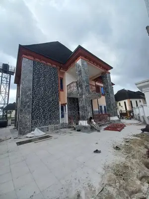 7bdrm Duplex in Naf Harmony Estate for sale