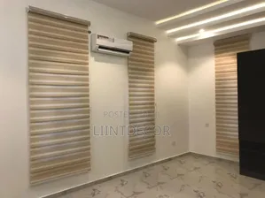 Beautiful Day and Night Window Blind