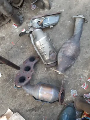 Complete Three Catalyst for Toyota Sienna 2014 Model